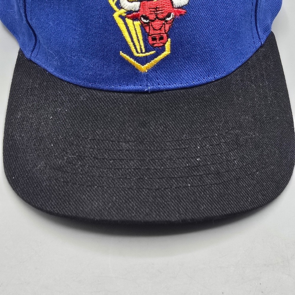 Vintage Chicago Bulls Championship Hat Blue Black Kick10 Pro Gear NBA Cap 90s - Picture 3 of 13